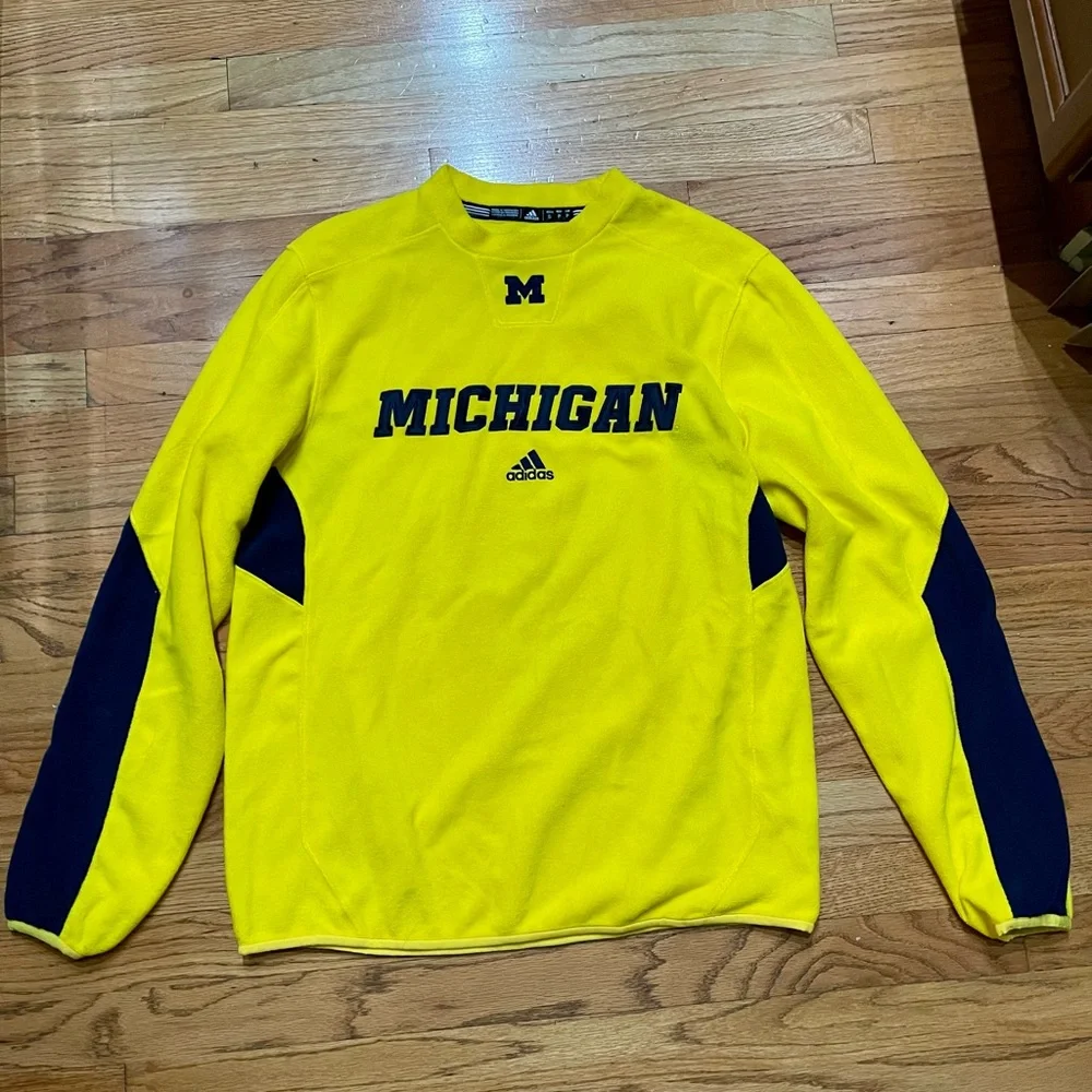 Adidas University of Michigan sweater small